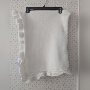 Cupcakes And Cashmere Blanket White Soft Cozy Winter Throw Baby Blanket